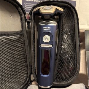 Philips Norelco S9000 Prestige Shaver